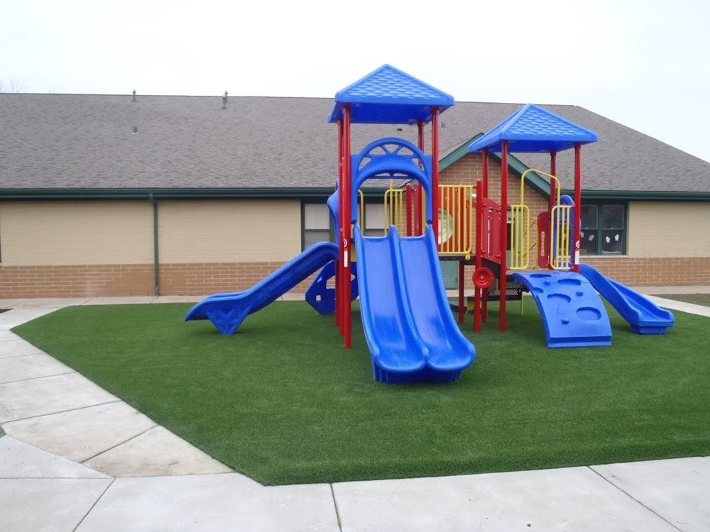 Kennewick artificial playground turf